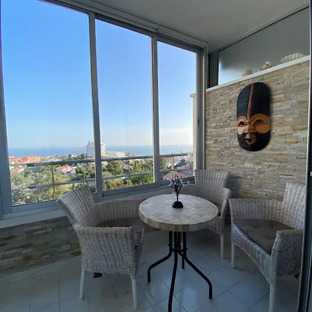 Alessandra Sea Wave Fuengirola