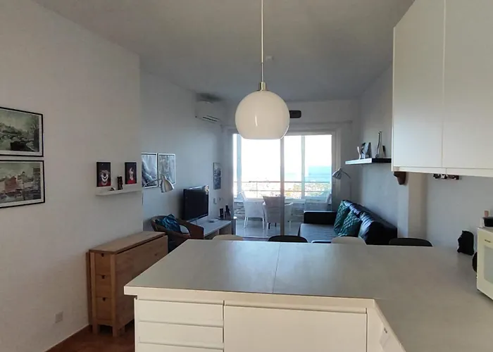 Alessandra Sea Wave Fuengirola